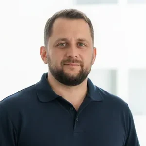 Andrei, owner and lead appliance repair technician of FixitBay LLC
